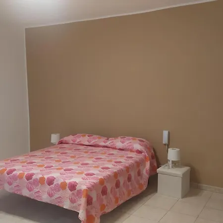 Bed & Breakfast Lino's House 3*