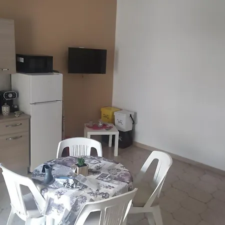 Bed & Breakfast Lino's House